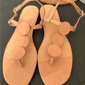 Jack Rogers Worth flat Sandal color is toast size 10 excellent condition